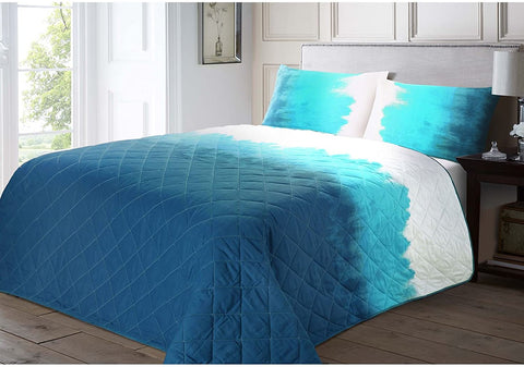 Ombre Watercolour Abstract Gradient Pattern Quilted Bedspread