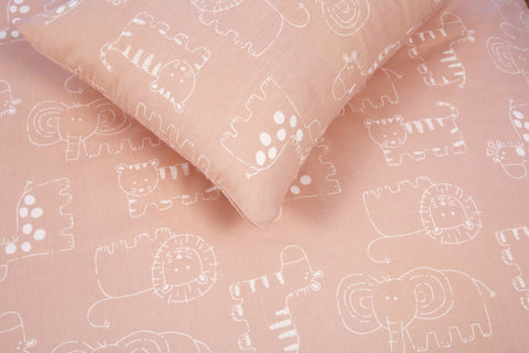 Safari Animals Dusky Pink 100% Cotton Toddler Duvet Set